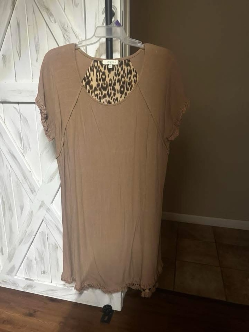 Light Brown Short Sleeve Scoop Neck Women's Top - leopard inset